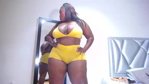 exotic_karmella online show from 12-12-24, 09:58