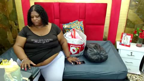 Mandy online show from 12-08-24, 04:07