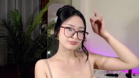 Candy  online show from 01-29-25, 08:56