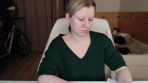 Crystal online show from 12-02-24, 04:53