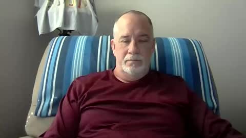 Snapshot of eyegasms2112 chatting on 02-02-26, 01:54 Edger online show from 02-02-26, 01:54