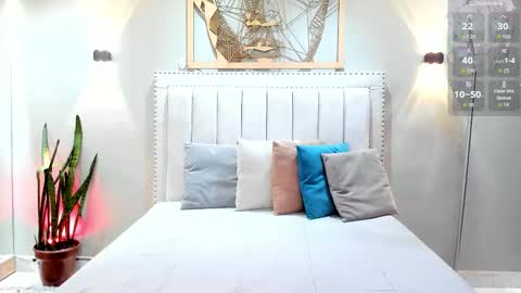 Snapshot of eyes_duque chatting on 11-14-25, 07:56 online show from 11-14-25, 07:56