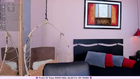 Snapshot of eyes_duque chatting on 11-15-25, 07:43 online show from 11-15-25, 07:43