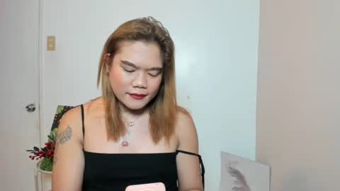 Snapshot of eyes_on_me_ chatting on 03-02-26, 05:08 Lerrah online show from 03-02-26, 05:08