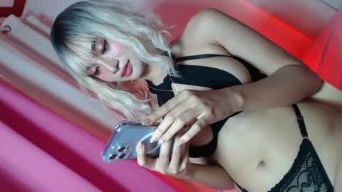 NewKarina online show from 02-20-25, 04:28