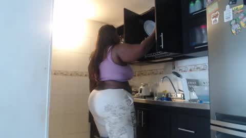 eyshaexotii online show from 10-16-25, 04:41