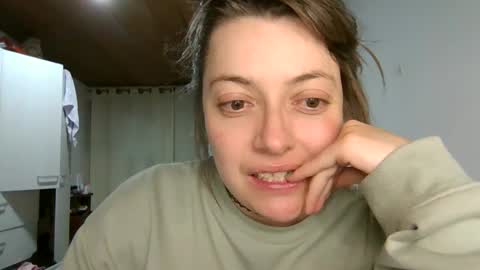 Aimee online show from 12-09-24, 01:51