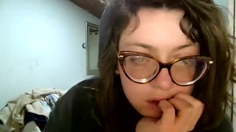 Aimee online show from 02-21-25, 04:07