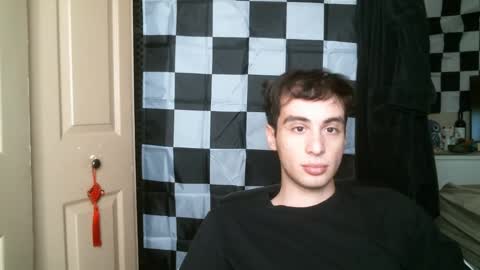 Ezra Naamah online show from 01-14-25, 07:21