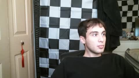 Ezra Naamah online show from 01-17-25, 10:12