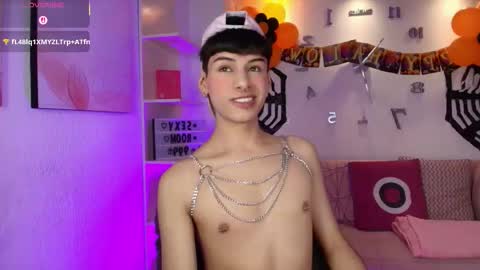 Juan online show from 10-23-25, 06:13