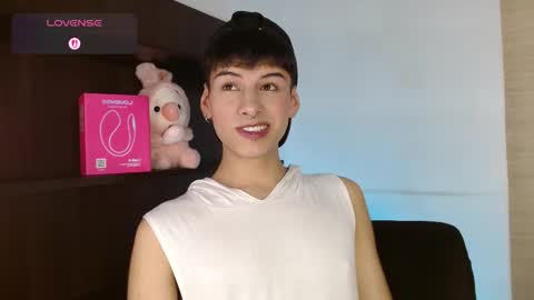 Juan online show from 11-08-25, 05:51