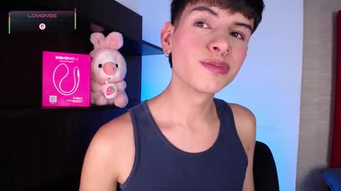 Juan online show from 12-05-25, 04:43