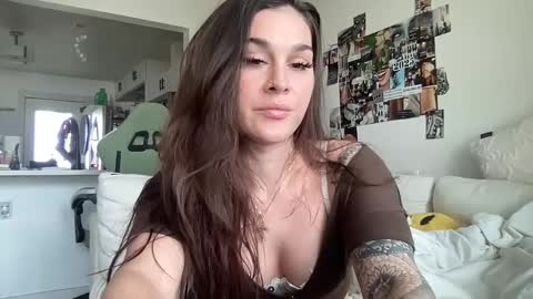 Emily online show from 09-15-25, 08:20