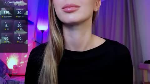 Snapshot of f1oraa chatting on 12-05-25, 02:47 if you dont have fansly account yet use this link to registration online show from 12-05-25, 02:47