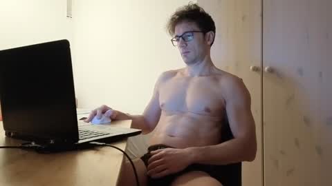 Mick online show from 12-02-24, 03:25