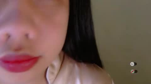 Snapshot of f3ckdollucy chatting on 09-15-25, 07:52 yanna online show from 09-15-25, 07:52