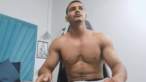 Snapshot of fabiorissi chatting on 11-12-25, 10:09 FABIO online show from 11-12-25, 10:09