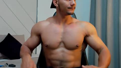 Snapshot of fabiorissi chatting on 11-15-25, 10:59 FABIO online show from 11-15-25, 10:59