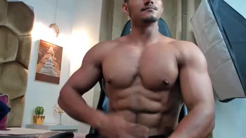 Snapshot of fabiorissi chatting on 11-19-25, 09:26 FABIO online show from 11-19-25, 09:26