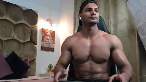 Snapshot of fabiorissi chatting on 11-28-25, 08:22 FABIO online show from 11-28-25, 08:22