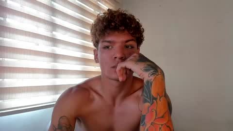 Snapshot of fabrizio_amery chatting on 12-01-24, 04:29 -  A N D E R online show from 12-01-24, 04:29