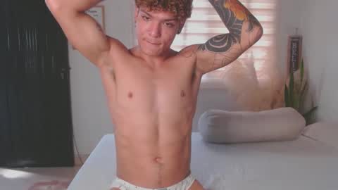 Snapshot of fabrizio_amery chatting on 01-19-25, 08:41 -  A N D E R online show from 01-19-25, 08:41