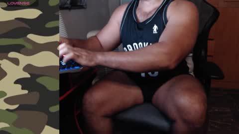 Snapshot of fabuloso13 chatting on 02-23-25, 07:55 Fabiano online show from 02-23-25, 07:55