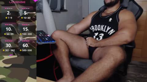 Snapshot of fabuloso13 chatting on 02-24-25, 03:12 Fabiano online show from 02-24-25, 03:12