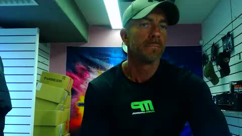 Snapshot of fabxxxl chatting on 10-07-25, 07:27 fabxxxl online show from 10-07-25, 07:27