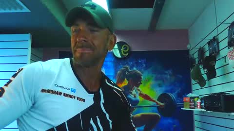 Snapshot of fabxxxl chatting on 10-08-25, 07:50 fabxxxl online show from 10-08-25, 07:50