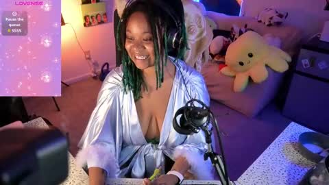 Snapshot of faeryaisha chatting on 09-23-25, 12:13 aisha online show from 09-23-25, 12:13
