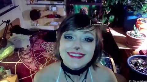 faewildflower online show from 11-16-25, 04:51