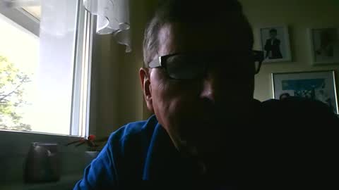 Snapshot of fairman022 chatting on 09-09-25, 11:54 fairman022 online show from 09-09-25, 11:54