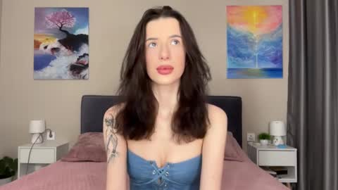 Snapshot of fairy_bloomix chatting on 01-30-25, 05:17 Bloom  online show from 01-30-25, 05:17