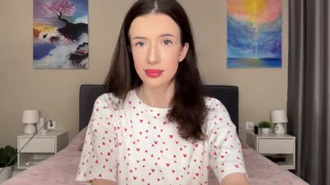 Snapshot of fairy_bloomix chatting on 02-16-25, 05:04 Bloom  online show from 02-16-25, 05:04