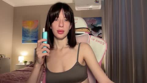 Snapshot of fairy_bloomix chatting on 09-27-25, 10:09 Bloom  online show from 09-27-25, 10:09