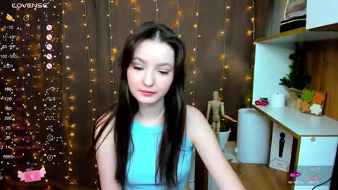 Kate online show from 12-20-24, 01:43