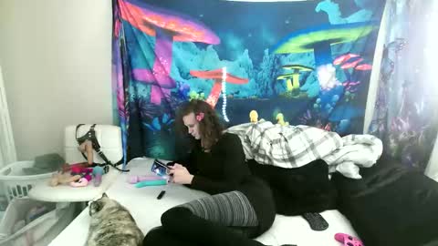 Snapshot of fairy_moan chatting on 10-25-25, 10:48 fairy_moan online show from 10-25-25, 10:48