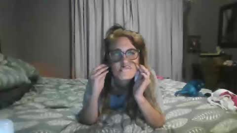 fairyalice69 online show from 09-15-25, 07:03