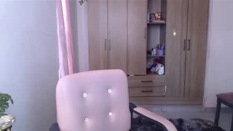 fairylatin online show from 12-15-24, 12:06