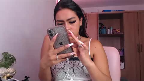 fairylatin online show from 12-15-24, 05:20