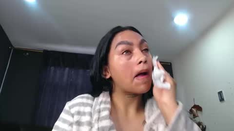 fairylatin online show from 12-19-25, 12:12