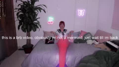 Snapshot of fairywhore chatting on 10-27-25, 02:37 Jackie Cosplayer online show from 10-27-25, 02:37