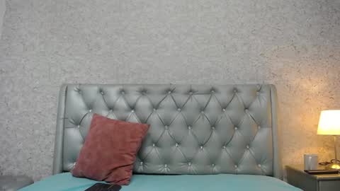 Snapshot of faith_hill chatting on 12-17-24, 12:00 Faith online show from 12-17-24, 12:00