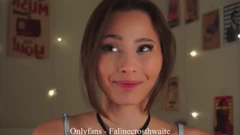 Snapshot of falinecrosthwaite chatting on 10-10-25, 07:13 Kaori online show from 10-10-25, 07:13