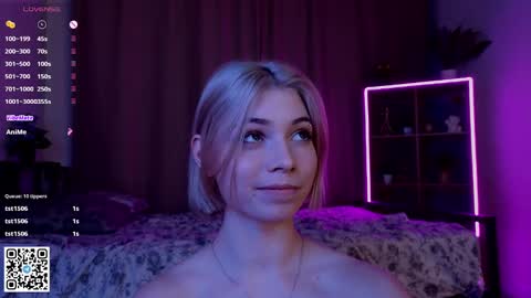 Emilia online show from 01-29-25, 01:38