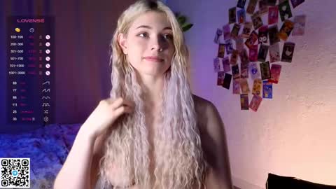 Emilia online show from 02-19-25, 07:17