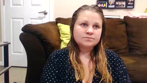 Snapshot of fall_flowers96 chatting on 03-18-26, 03:09 fall_flowers96 online show from 03-18-26, 03:09