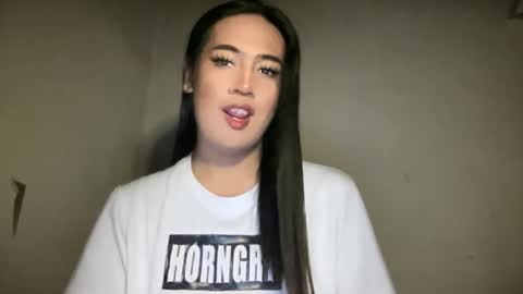 Snapshot of fallon_empress chatting on 11-07-25, 06:41 callmecindy online show from 11-07-25, 06:41